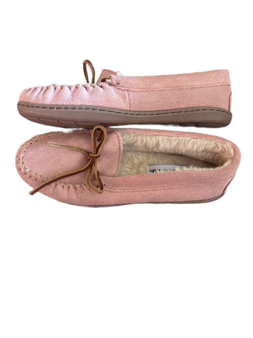 Minnetonka Pink Suede Moccasins with Faux Fur Lining - Picture 2 of 5